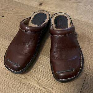 BORN EUC brown slip on miles size 7